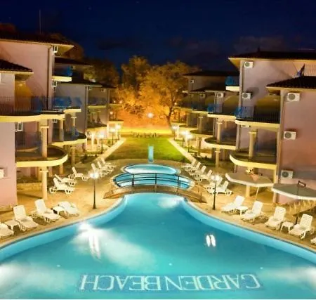 за гости гардън бийч Appartement Chernomorets