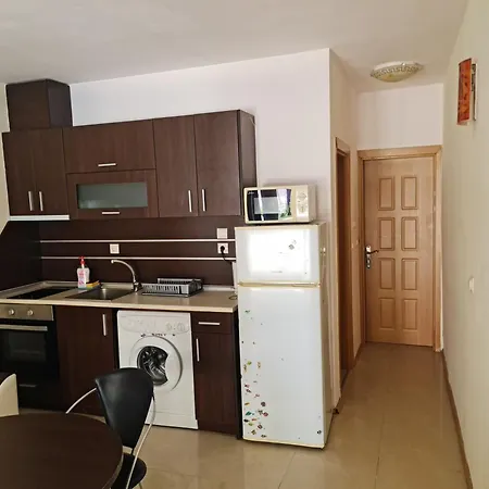 за гости гардън бийч Chernomorets