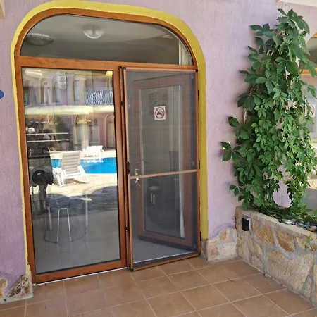 за гости гардън бийч * Chernomorets