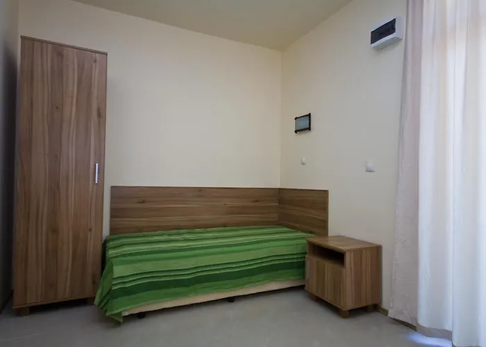 за гости гардън бийч Apartment Tschernomorez