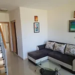 за гости гардън бийч דירה