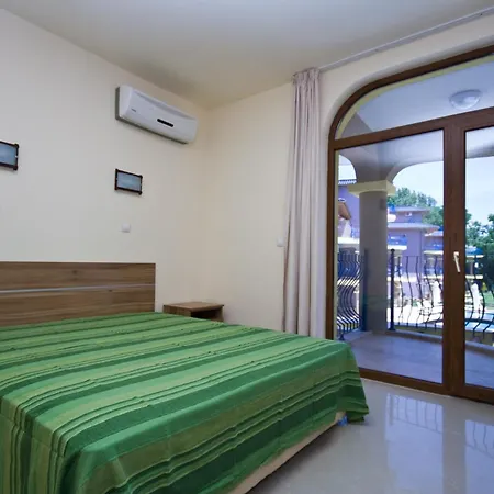 Apartamento за гости гардън бийч Chernomorets
