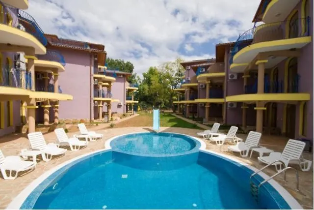 за гости гардън бийч Lejlighed Chernomorets